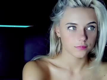 Cam for cherrishlulu